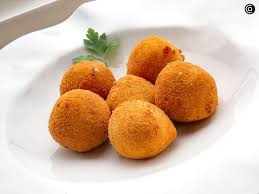 LE CROQUETTE DE LEMON PIE
